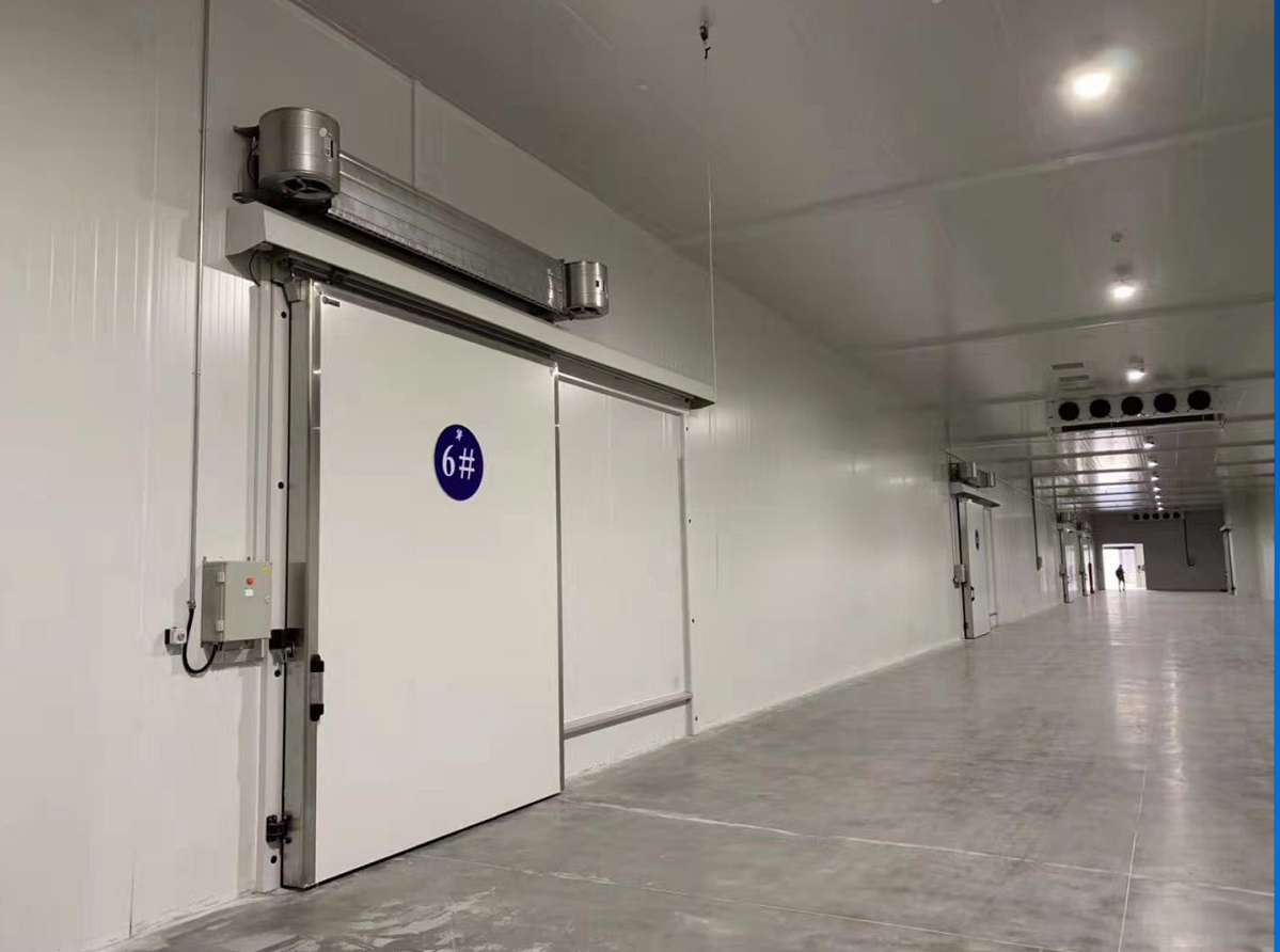 加工廠冷庫車間